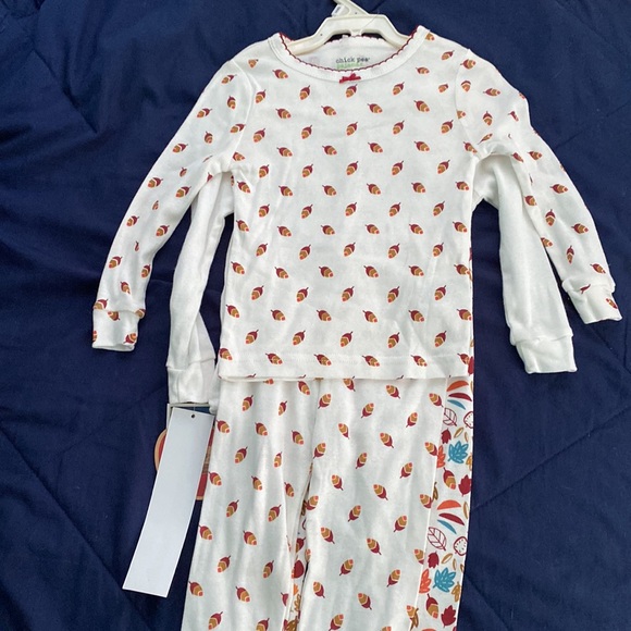 4 piece pajamas set - Picture 2 of 4